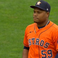 Astros vencen a Twins