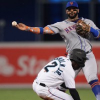 Mets vencen a Marlins.