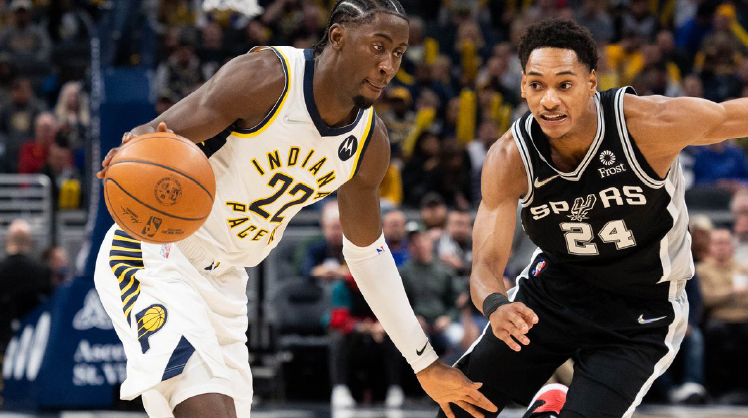 Pacers vencen a Spurs.