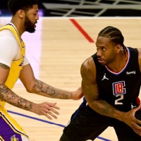 Clippers vencen a Lakers.