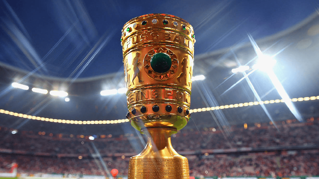 El trofeo que se entregará al ganador de la Copa de Alemania.