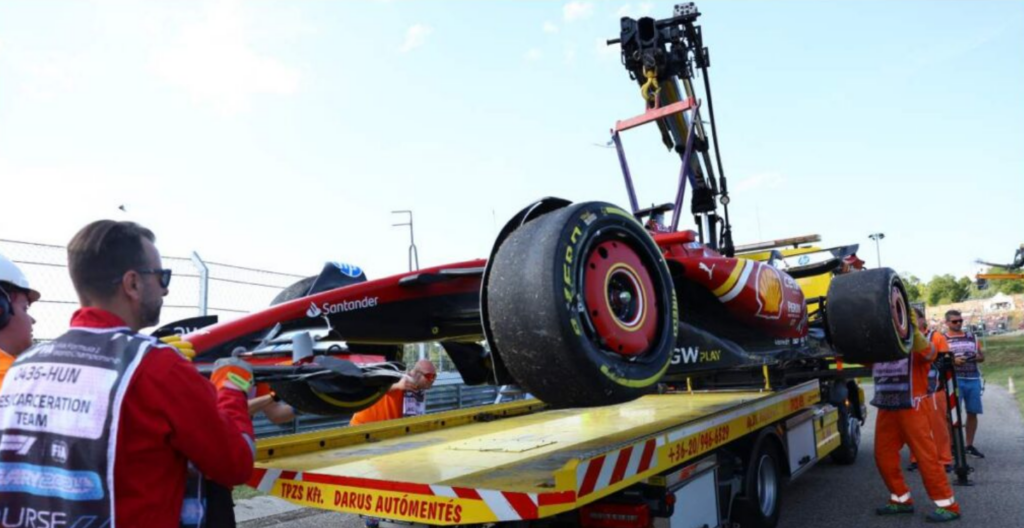 El Ferrari de Leclerc se vio muy dañado