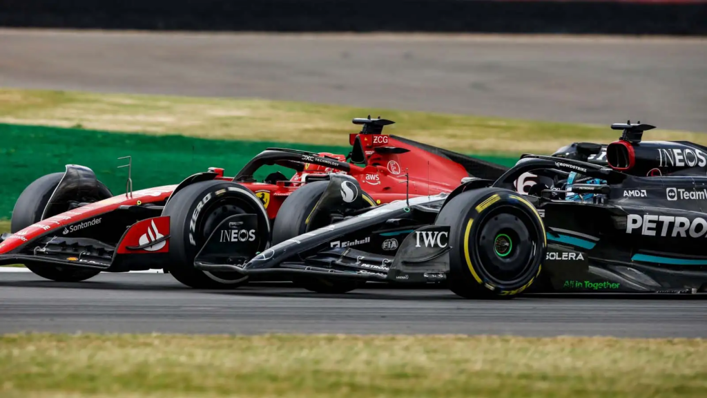 Ferrari y Mercedes en la pelea