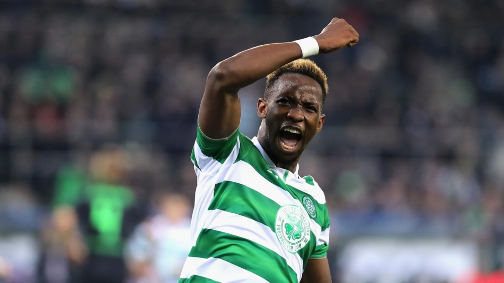 Moussa Dembele celebrando un gol