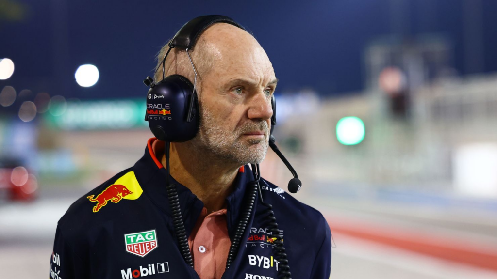 Adrian Newey dejó Red Bull a media temporada 2024